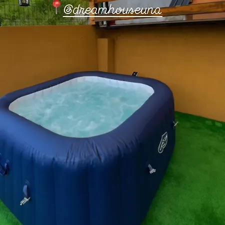 Dream House Hébergement de vacances *